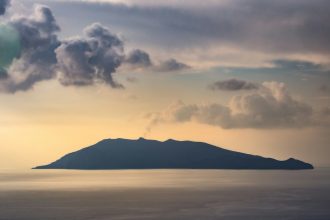 Image Credit: Marek Piwnicki