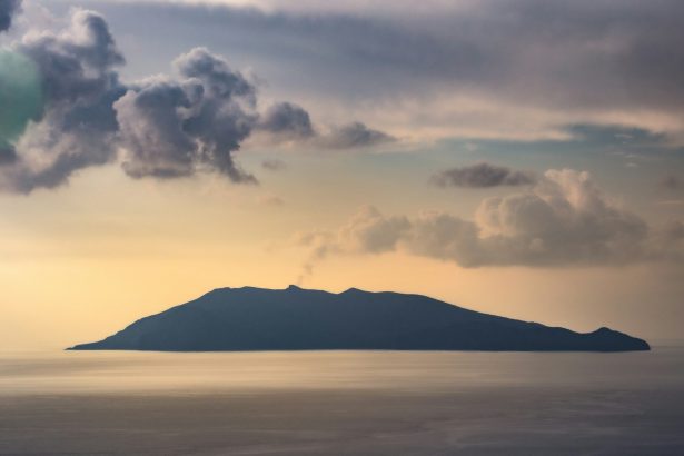 Image Credit: Marek Piwnicki